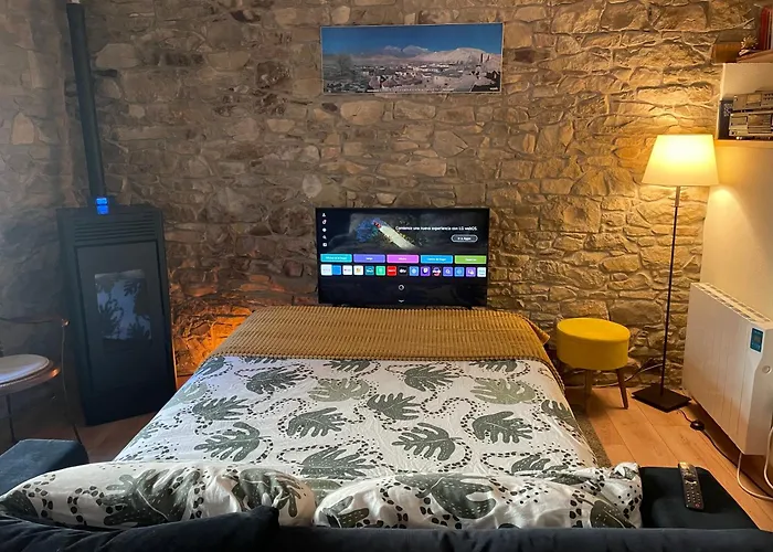 Un Poble Precios Apartament Tavertet